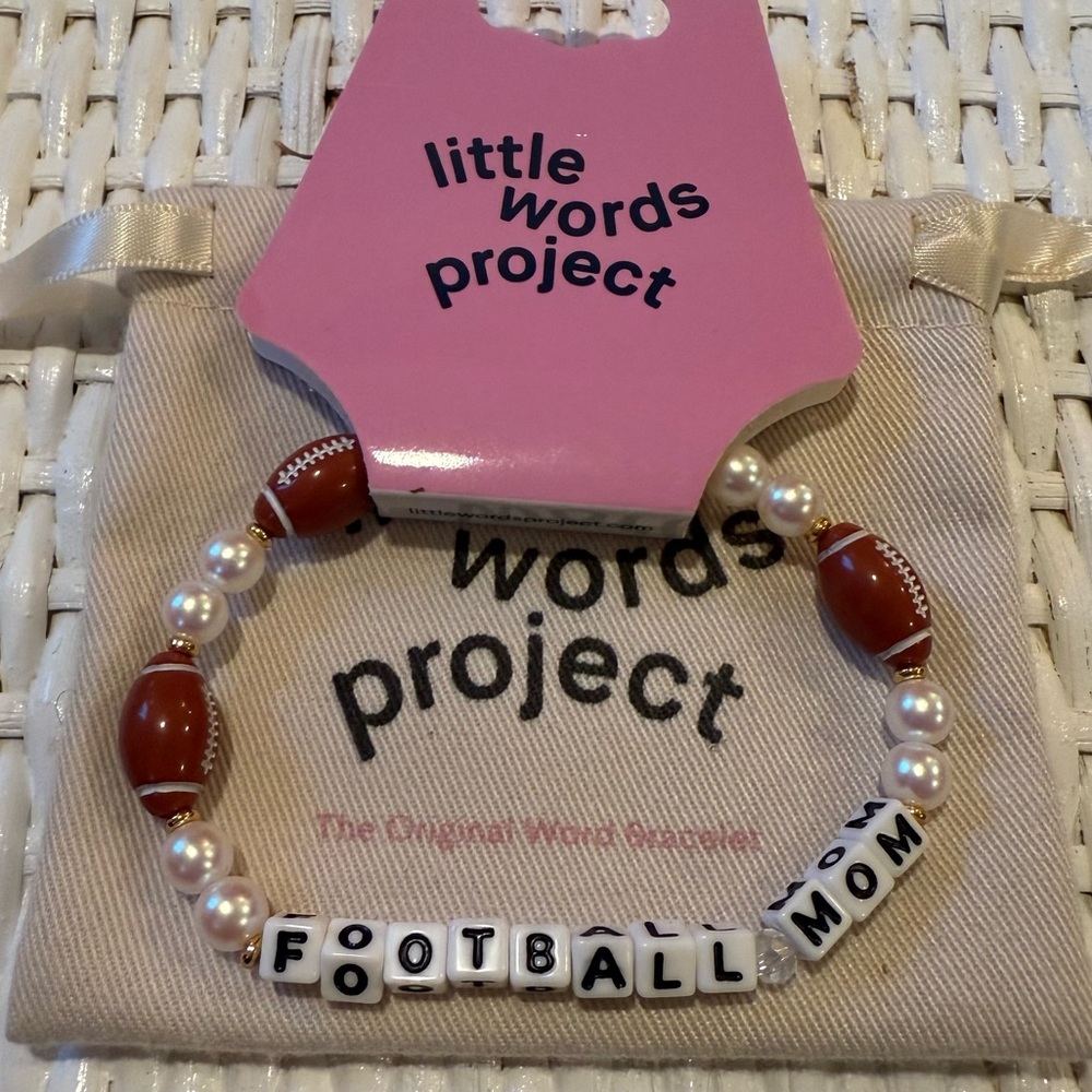 Little Words Project Football Mom Elastic Stretch Word Bracelet Brown Beaded NWT - Picture 5 of 5